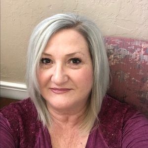 Meet your Posher, Diane